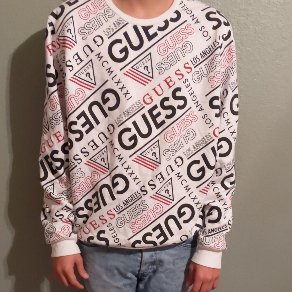 Guess Sweatshirt